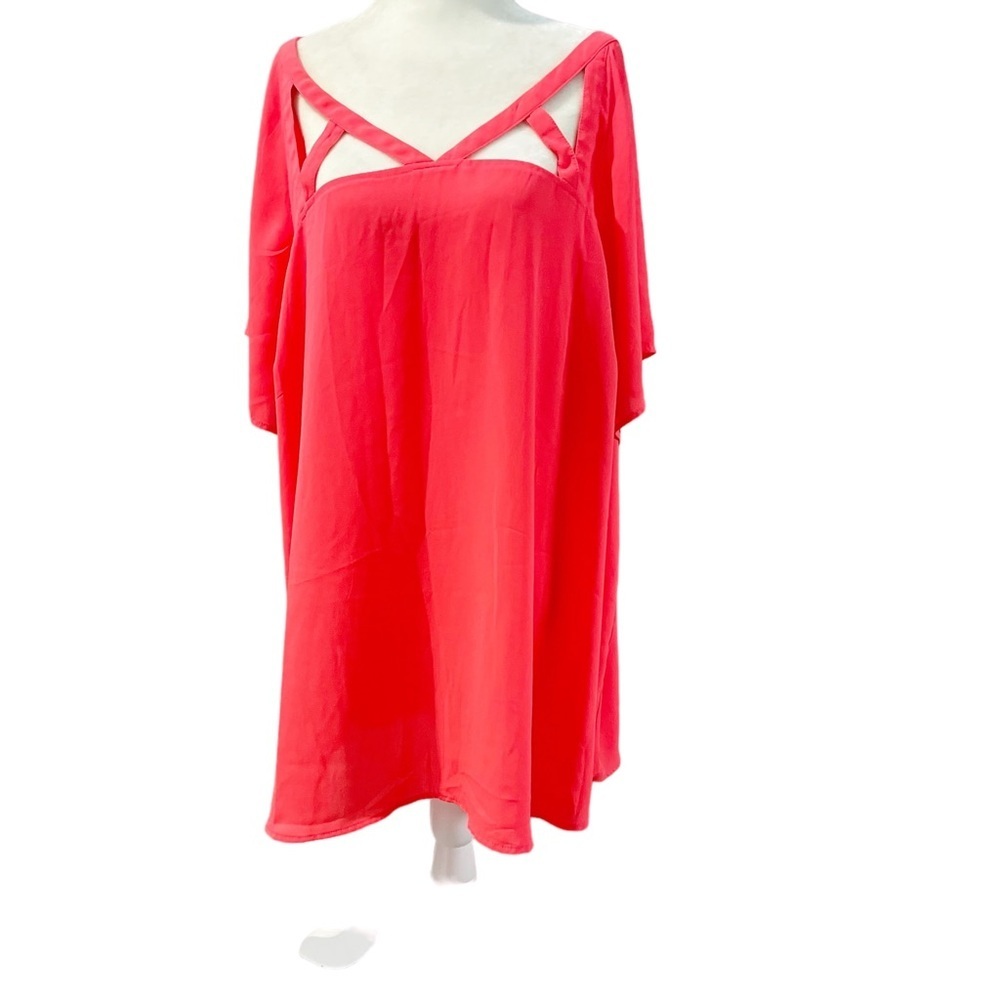 Torrid Woman’s Plus Size 4X Dark Coral Cage Neck Short Sleeve Top
